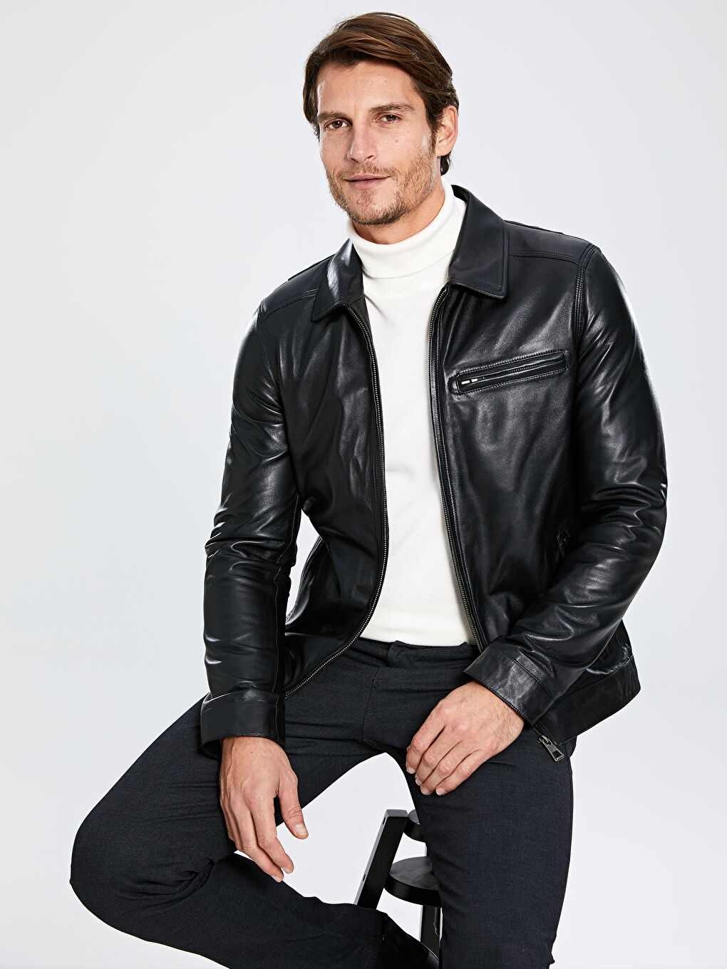 Siyah Standart Kalıp Gömlek Yaka Erkek Deri Mont