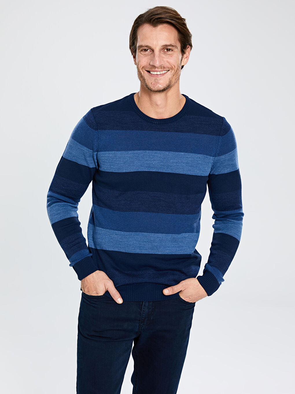 LCWAIKIKI Classic Crew Neck Long Sleeve Thin Men's Tricot Sweater -9WR802Z8-NOO