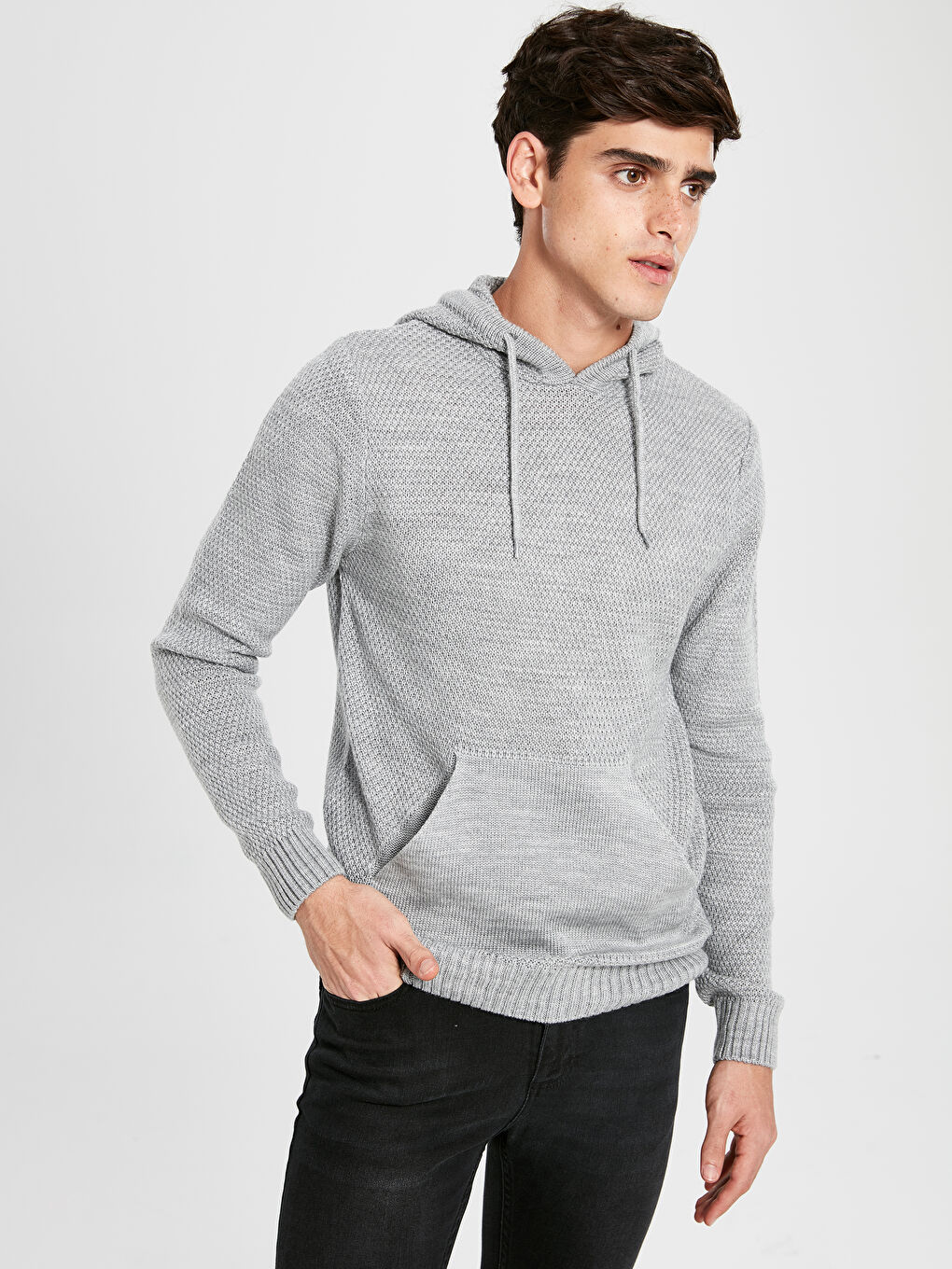 Gri Kapüşonlu Erkek Triko Kazak