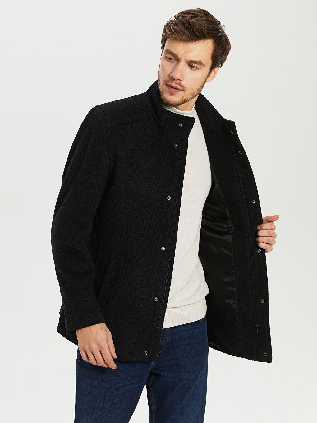 Siyah Rahat Kalıp Dik Yaka Erkek Kaşe Kaban-2