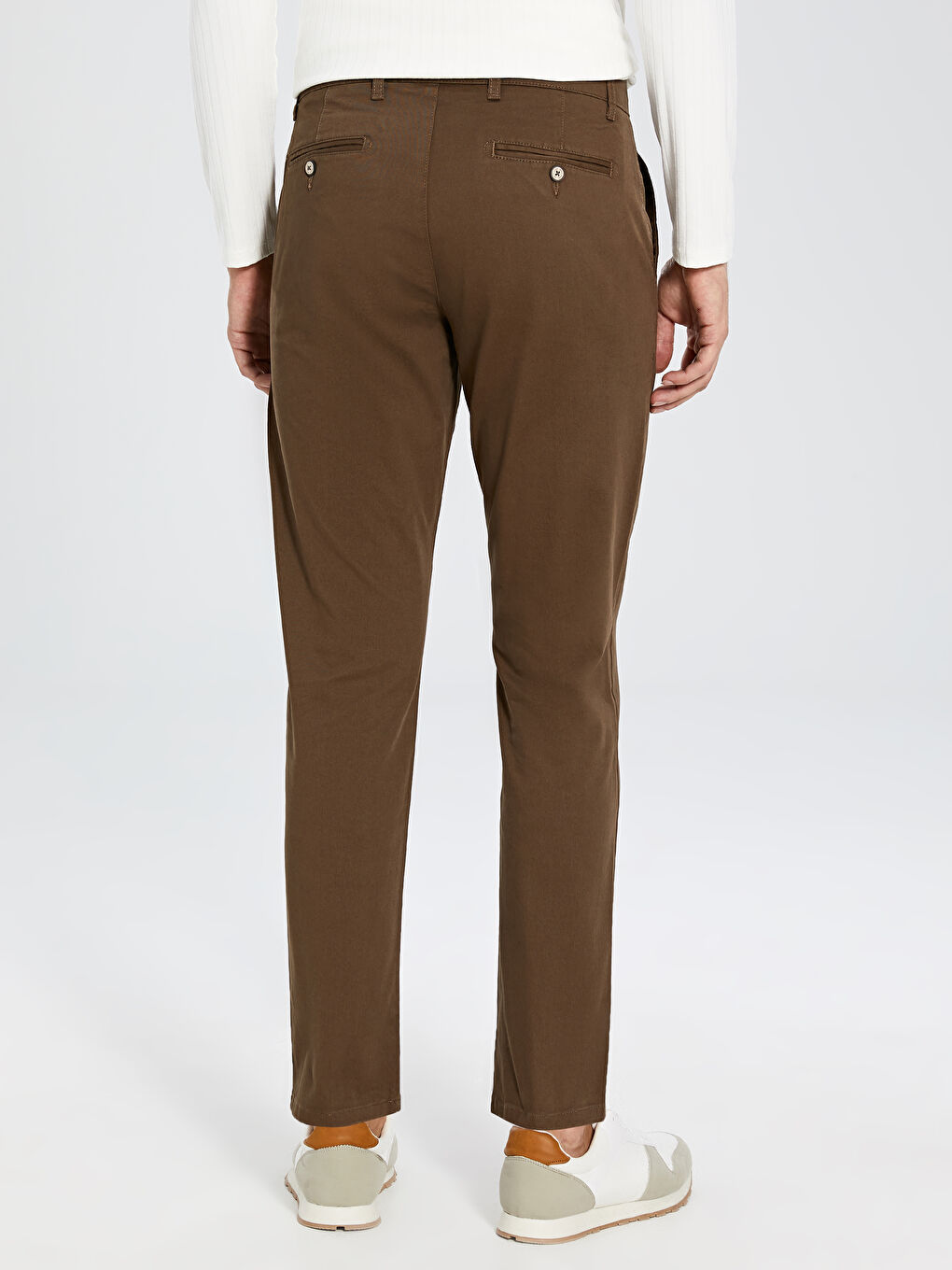 Kahverengi Dar Kalıp Erkek Chino Pantolon-3