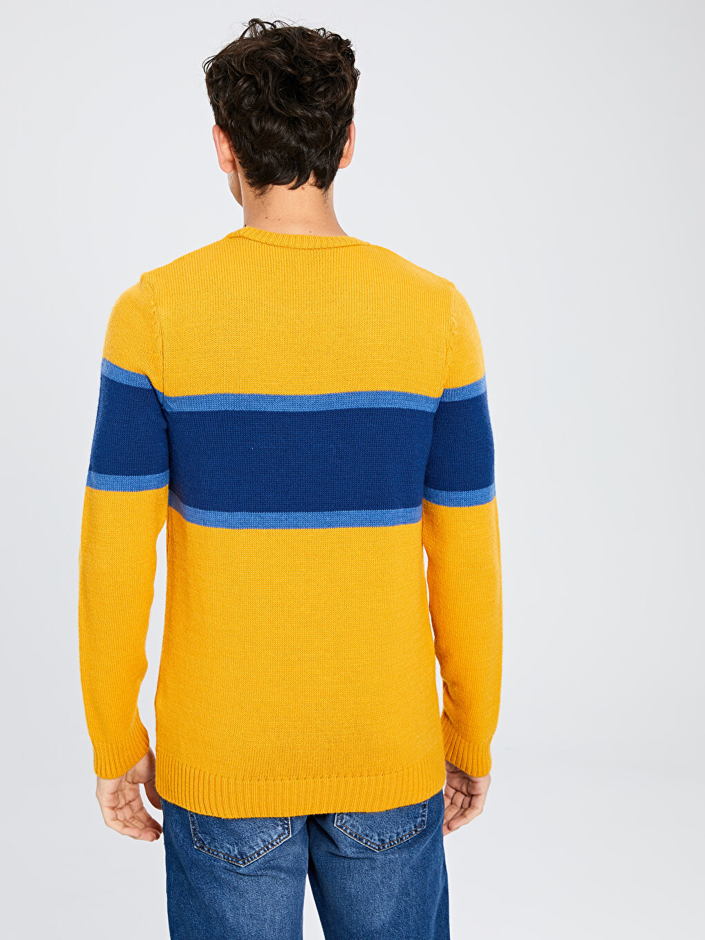 Prugasti trikotažni džemper sa okruglim izrezom-3