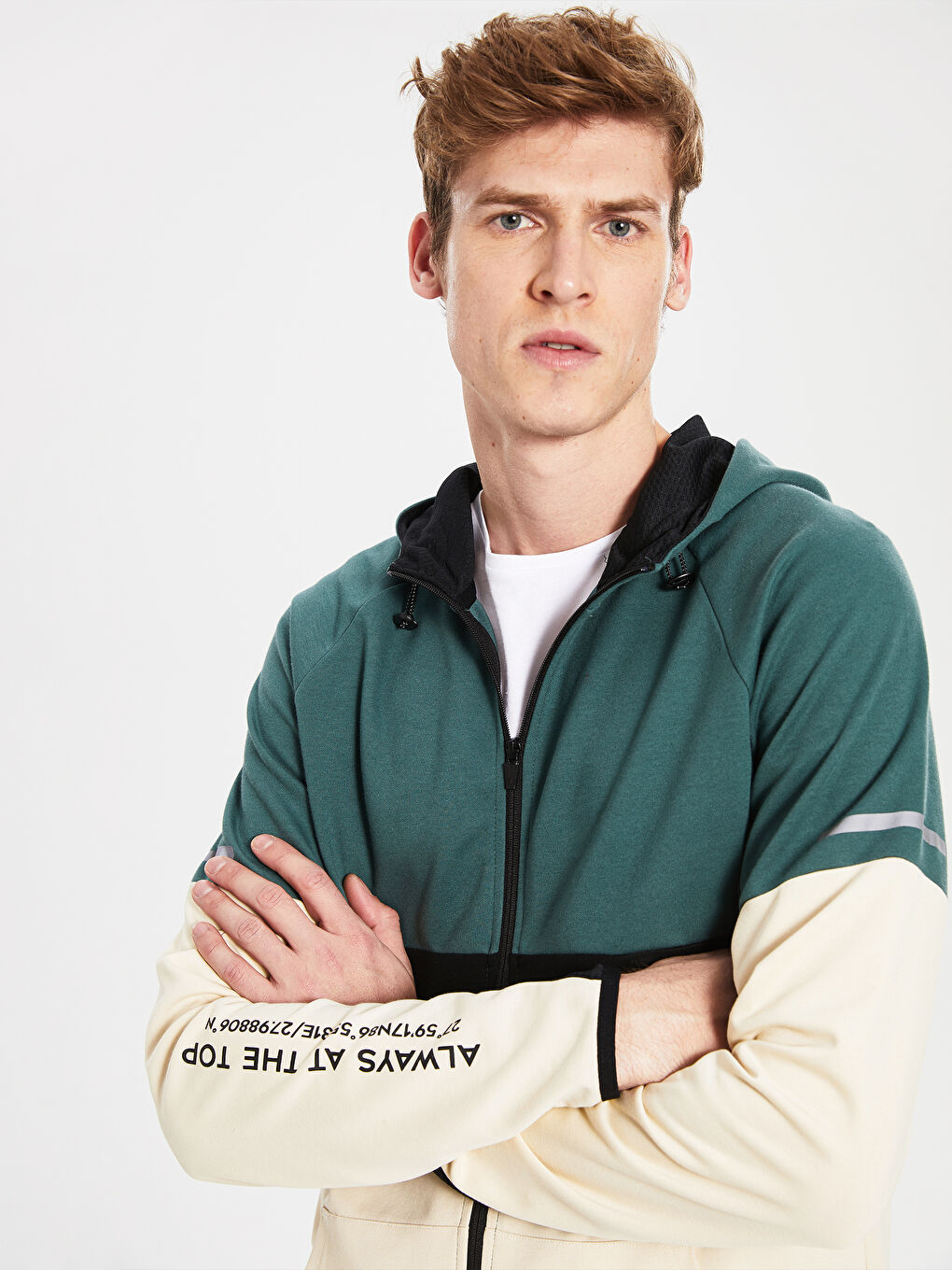 Bej Standart Kalıp Kapüşonlu Erkek Aktif Spor Hırka-3