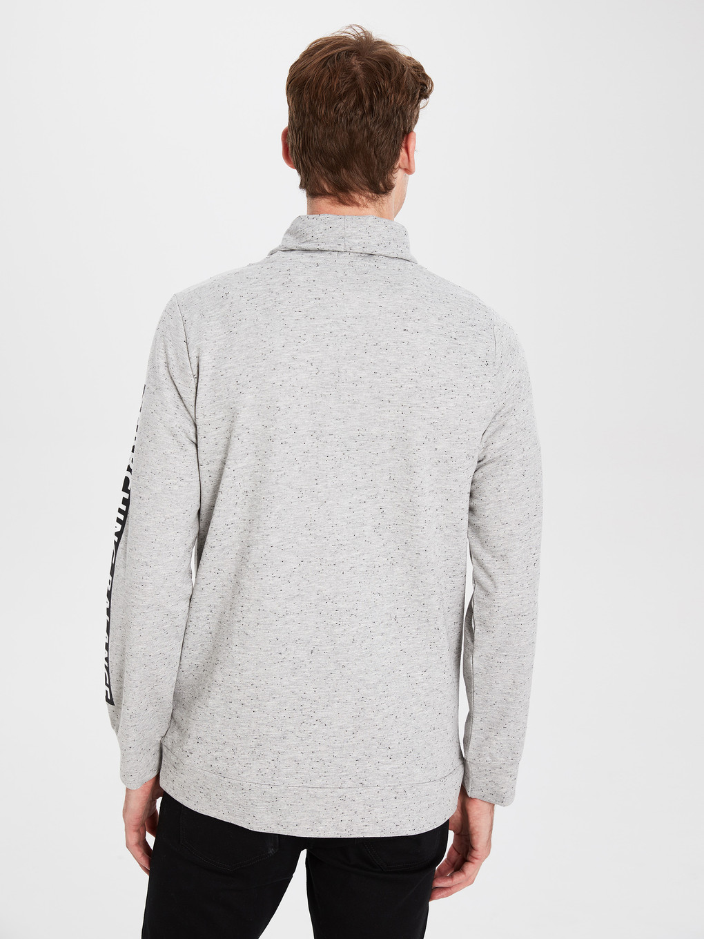 Gri Keşiş Yaka Baskılı Uzun Kollu Sweatshirt-3
