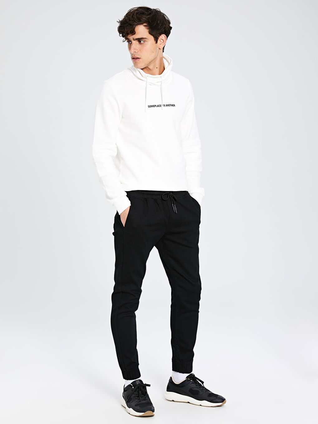 Siyah Slim Fit Jogger Eşofman Altı-1