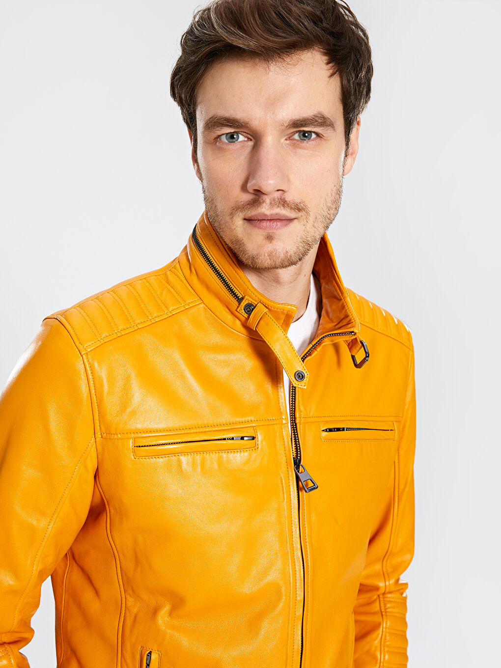 Sarı Dik Yaka Erkek Deri Mont-3