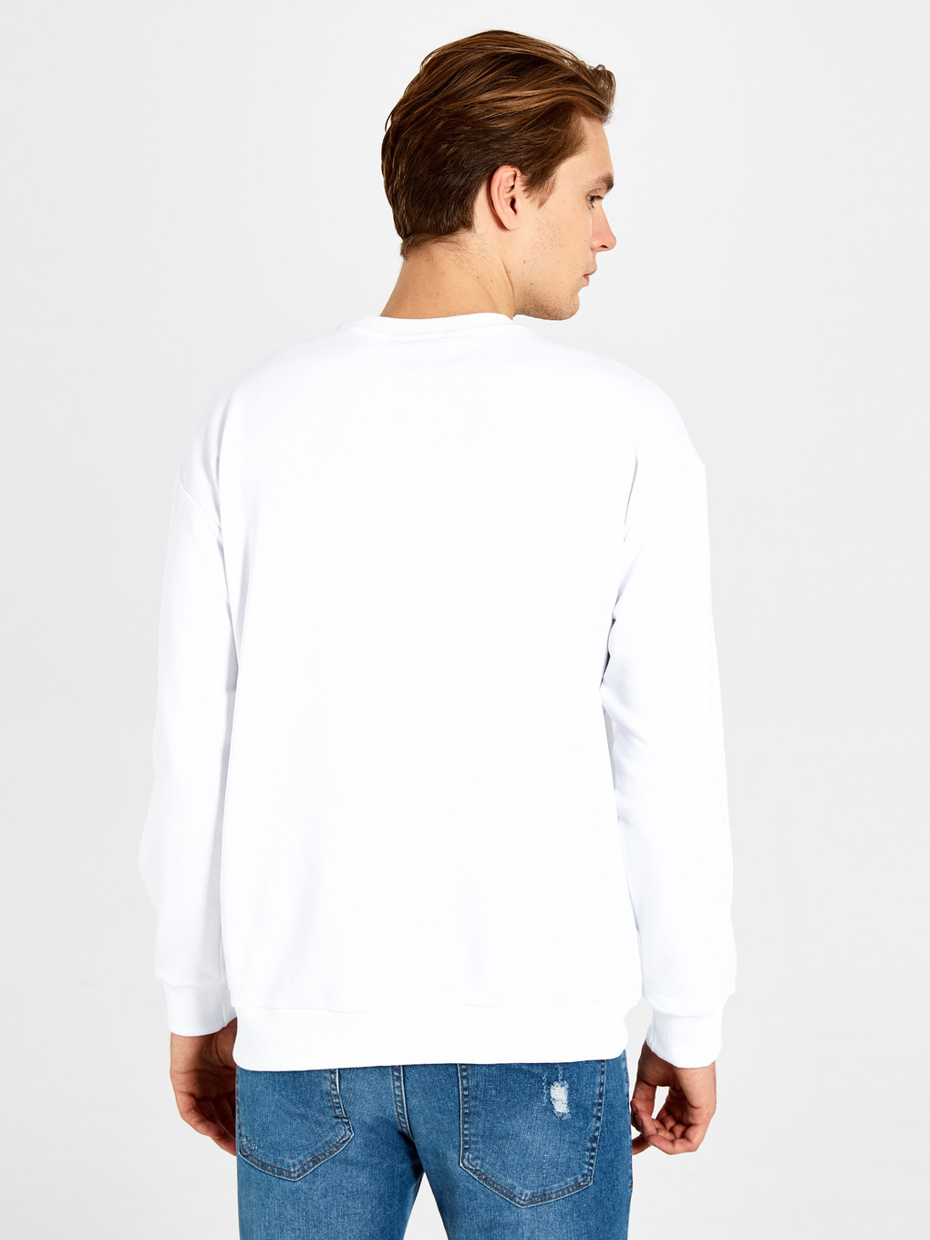 Beyaz Bisiklet Yaka Uzun Kollu Friends Baskılı Erkek Sweatshirt-2