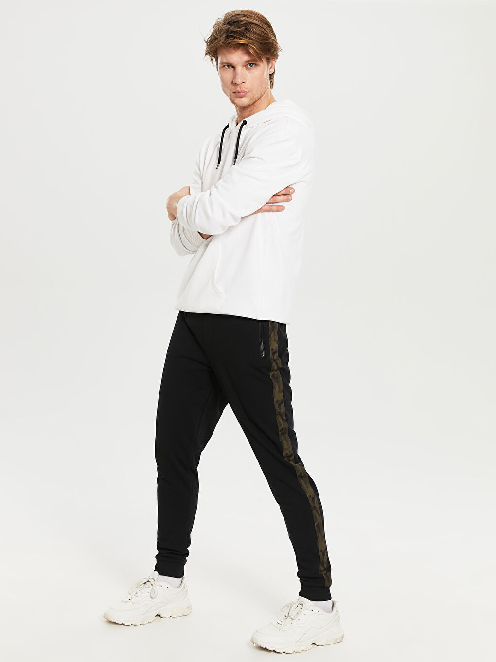 Siyah Şeritli Jogger Eşofman Altı Baba Oğul Kombini