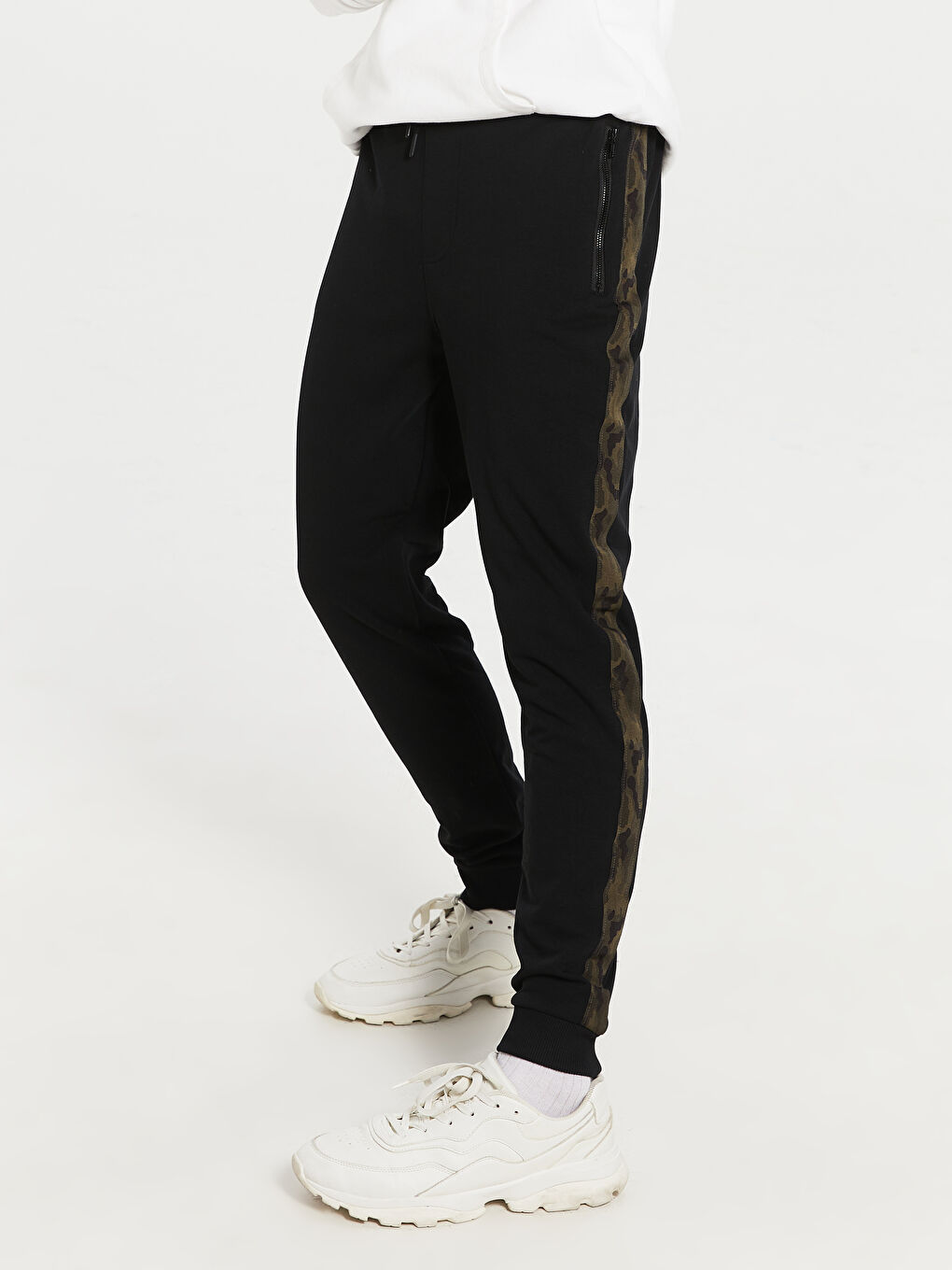 Siyah Şeritli Jogger Eşofman Altı Baba Oğul Kombini-4