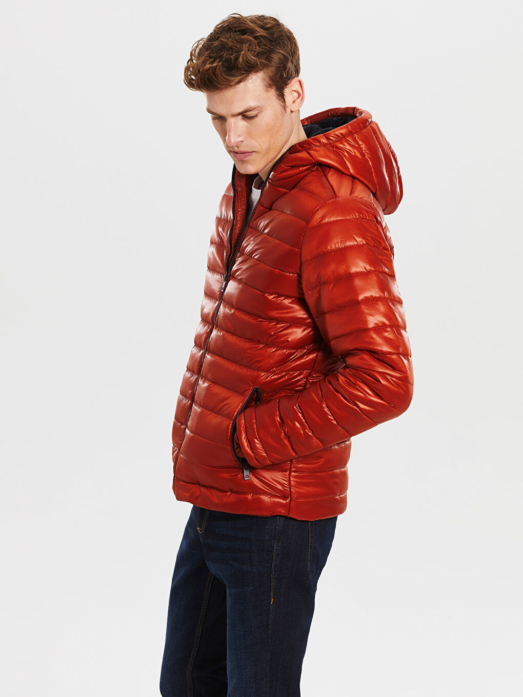 Turuncu Dik Yaka Erkek Şişme Mont-1