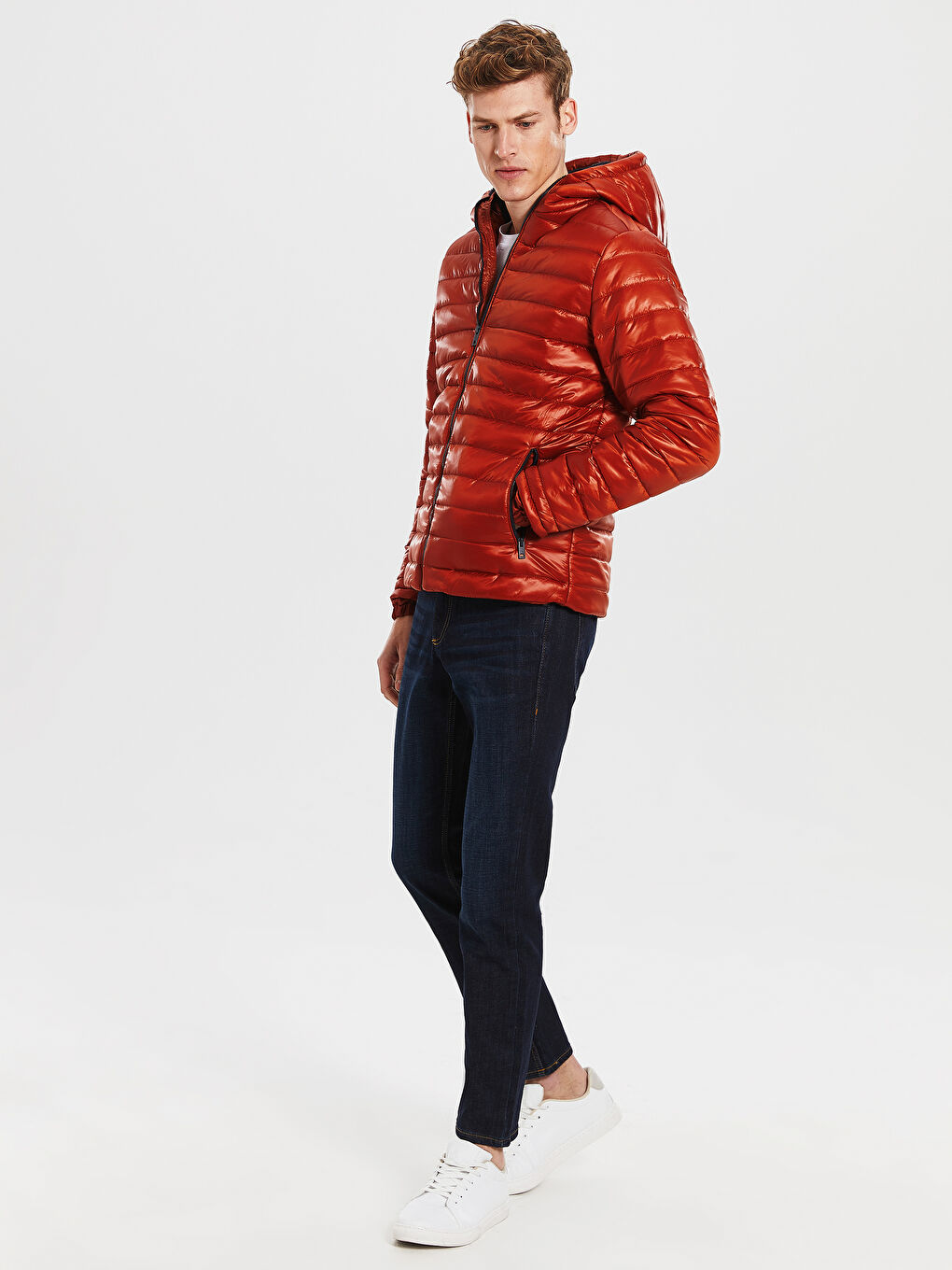 Turuncu Dik Yaka Erkek Şişme Mont-5