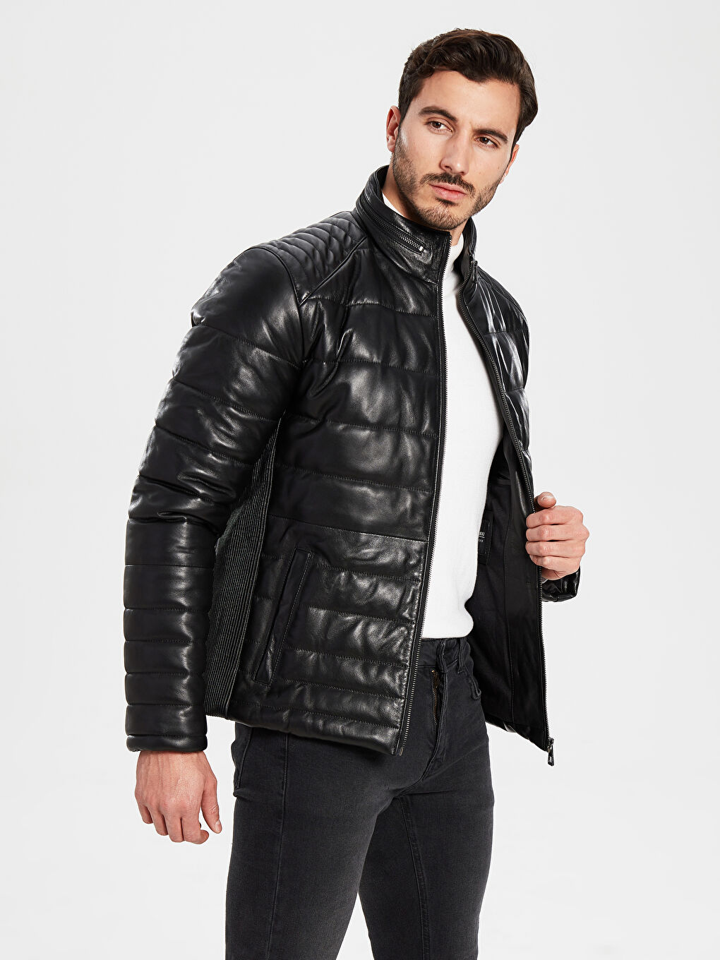 Yeni Siyah Deri Görünümlü Mont-2