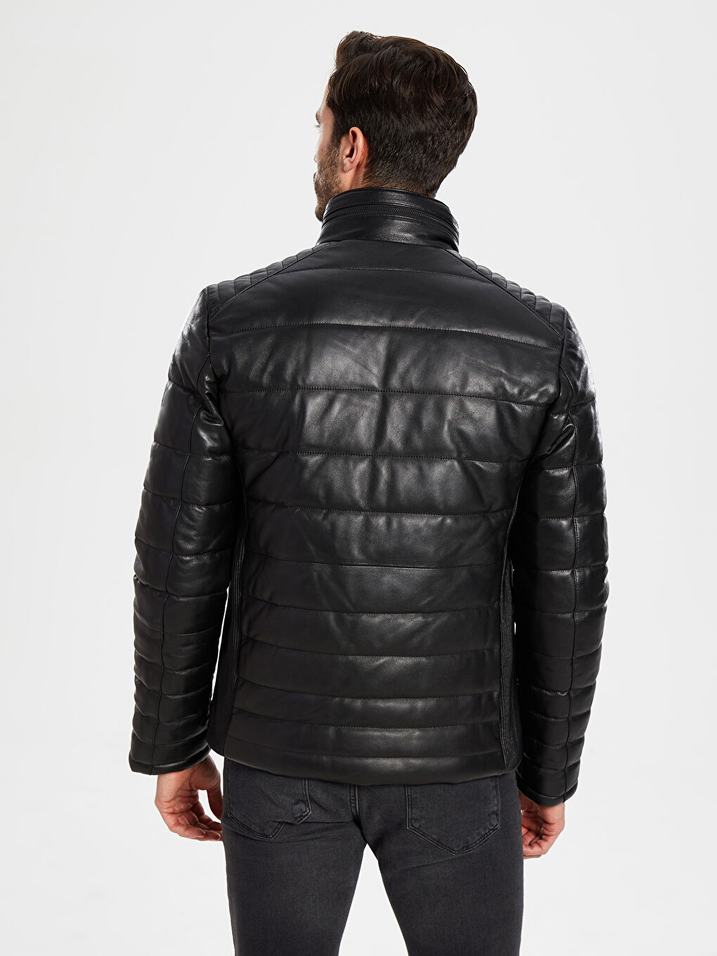 Yeni Siyah Deri Görünümlü Mont-3