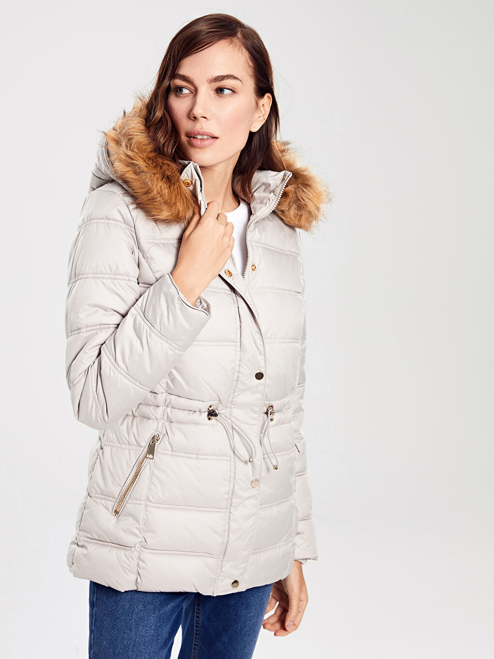 LCWAIKIKI Classic Fur Collar Puffer Coat -9W0010Z8-EFW