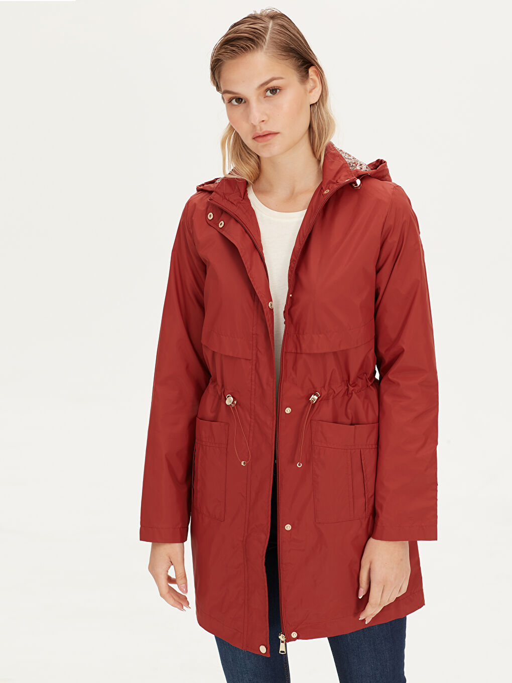 معطف واق من المطر-1