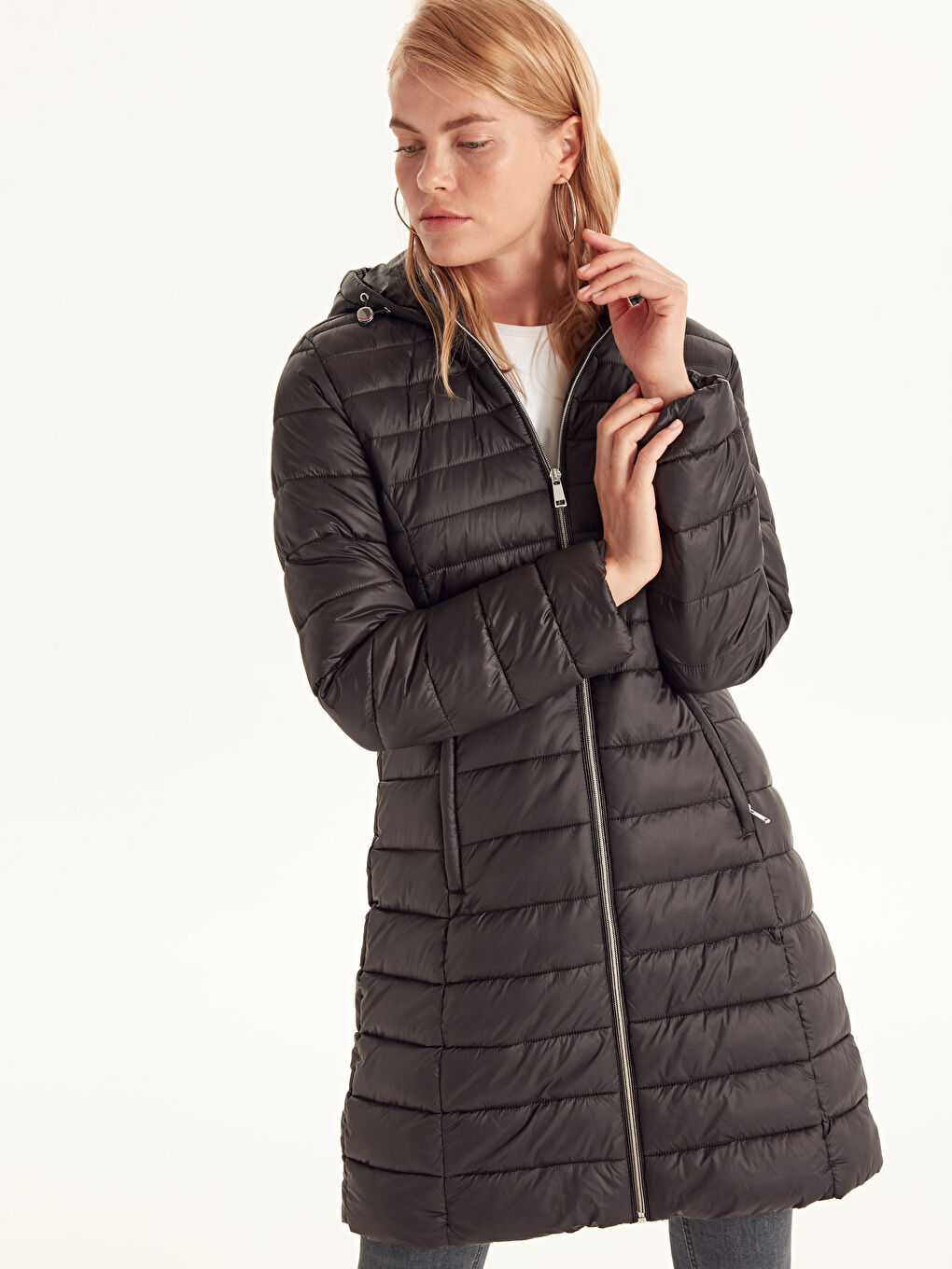 Әйелдер қара Пуховик пальто-1