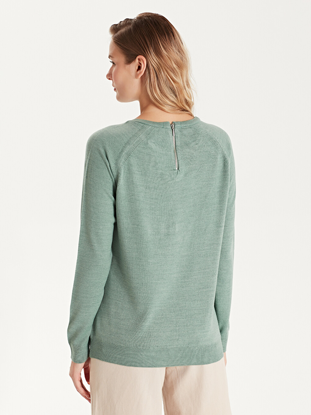 Woman Green Sweater-3