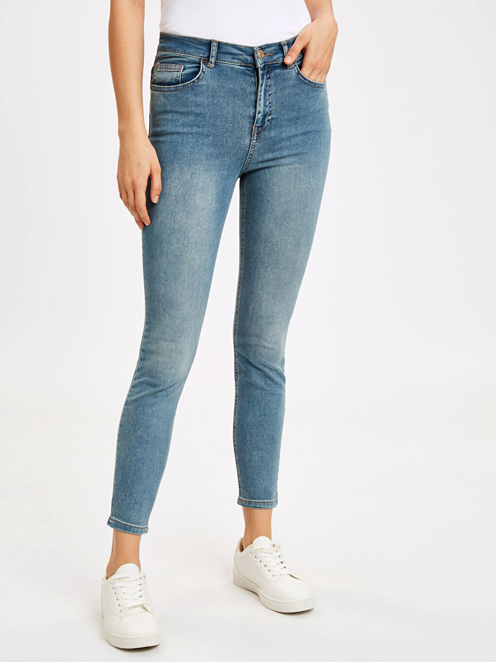 Jupiter Super Skinny Fit Women's Jeans-1