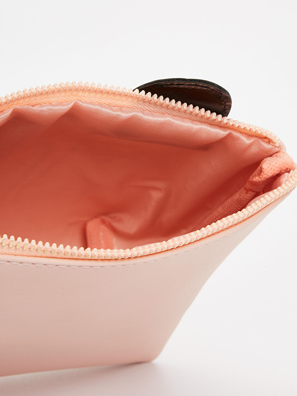 Woman PINK Makeup Bag-2