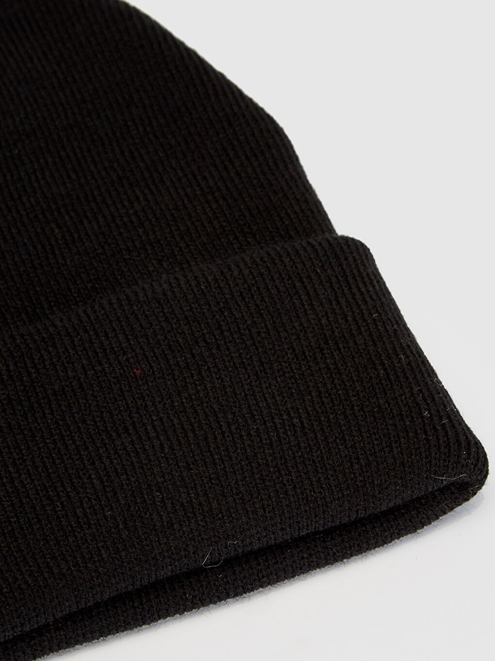 Woman BLACK Beanie-1