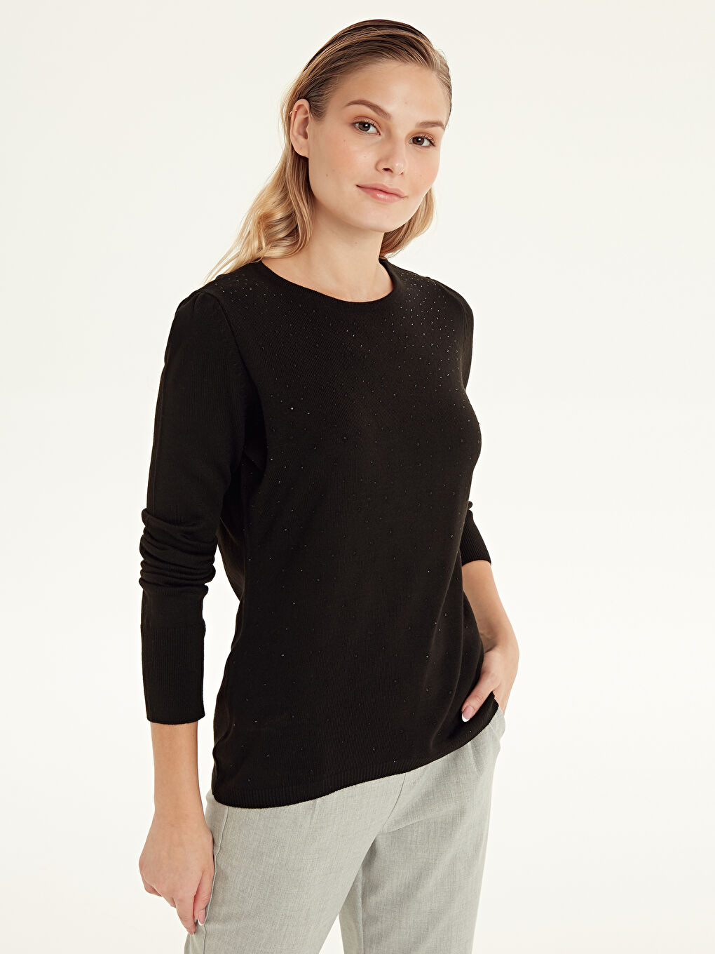 Siyah Bisiklet Yaka Uzun Kollu Kadın Kazak-1