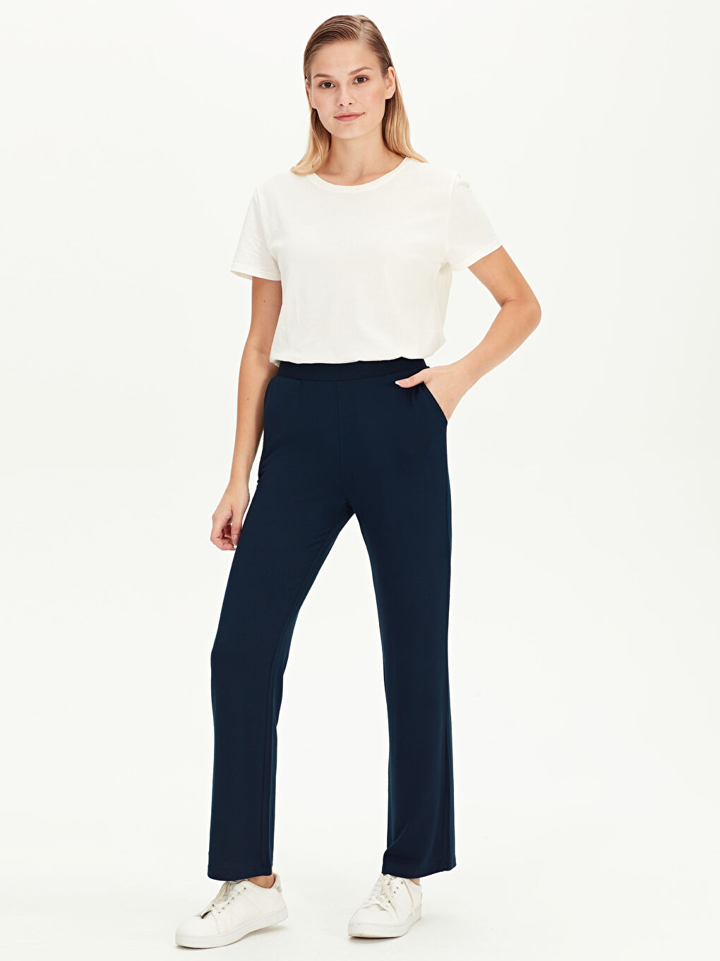 بنطلون رياضي بخصر مطاطي-1