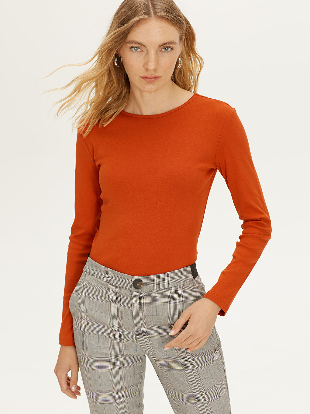 Woman ORANGE T-Shirt-1