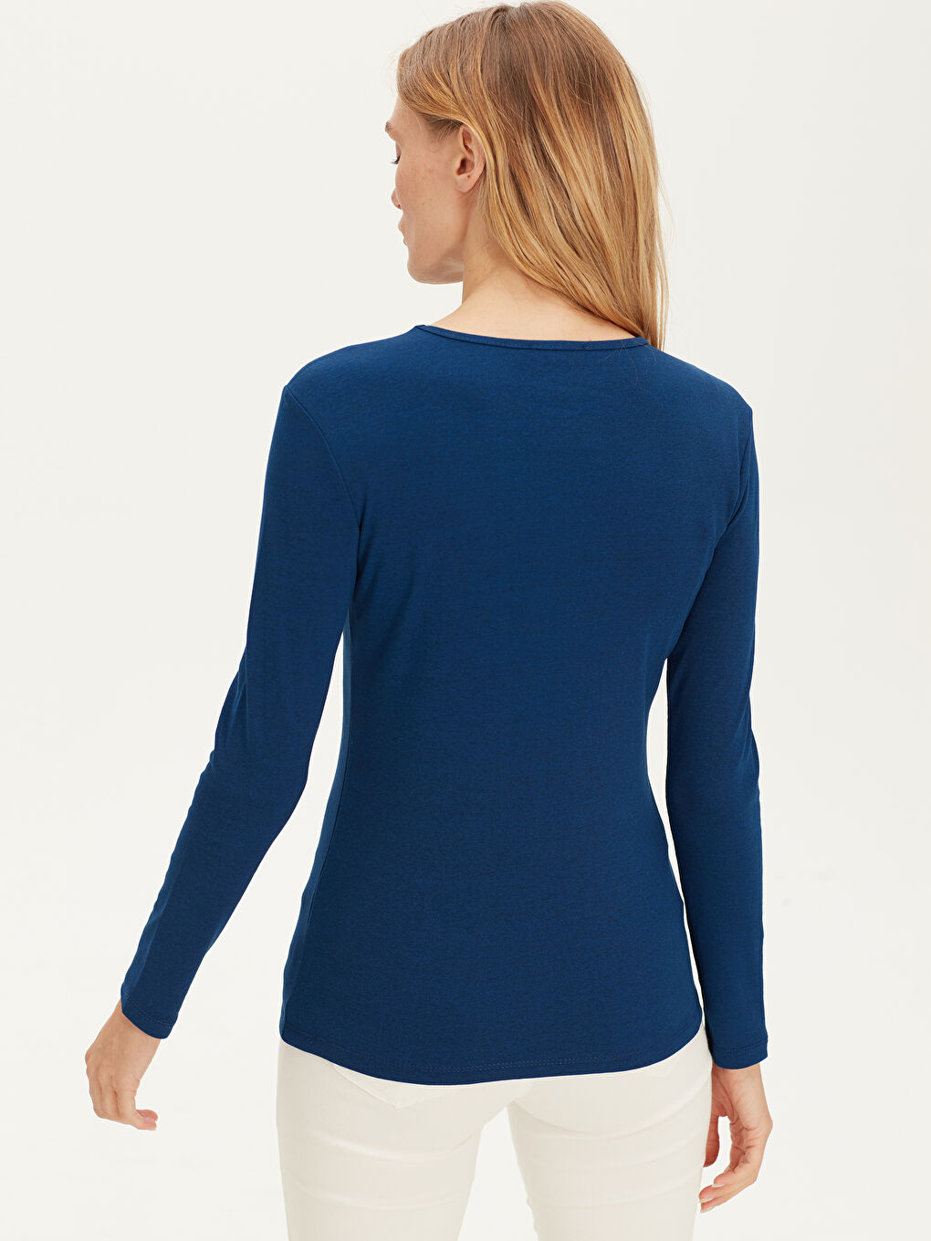 تي شيرت أزرق فاتح نساء-2