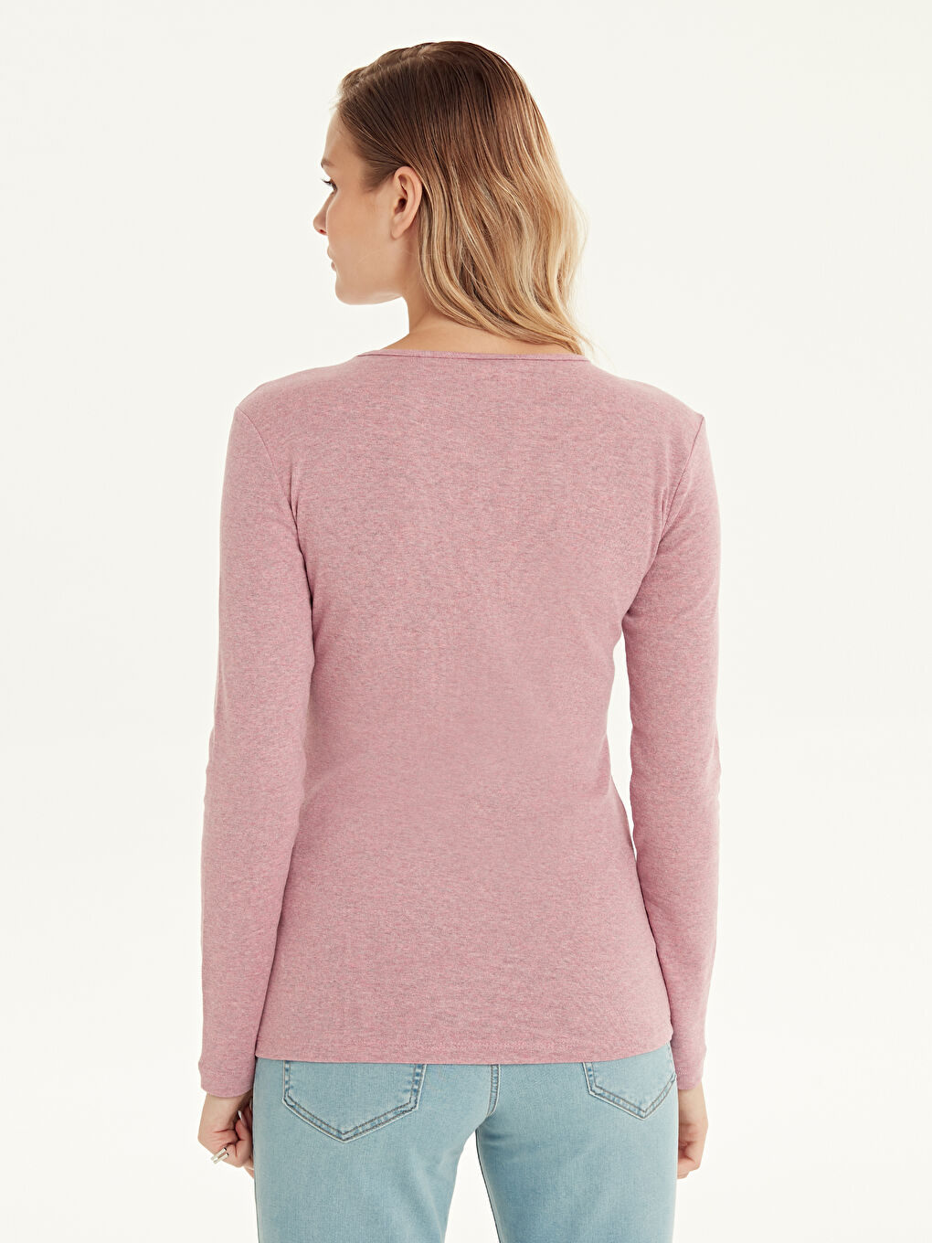 تي شيرت وردى نساء-1