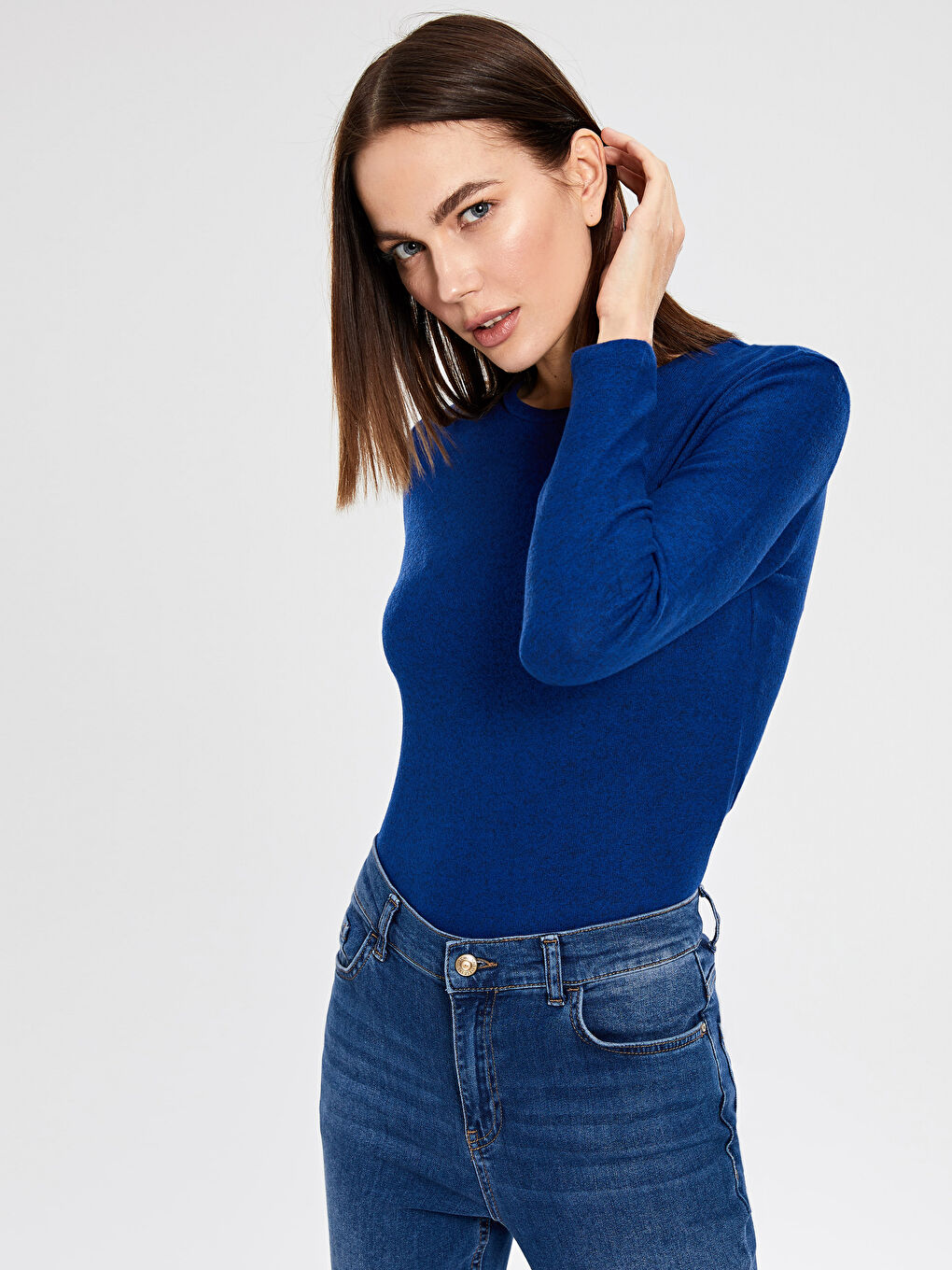 Mavi Bisiklet Yaka Düz Uzun Kollu Kadın Tişört