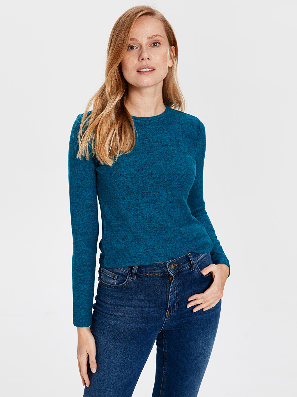 Crew Neck Basic Long Sleeve T-shirt-1