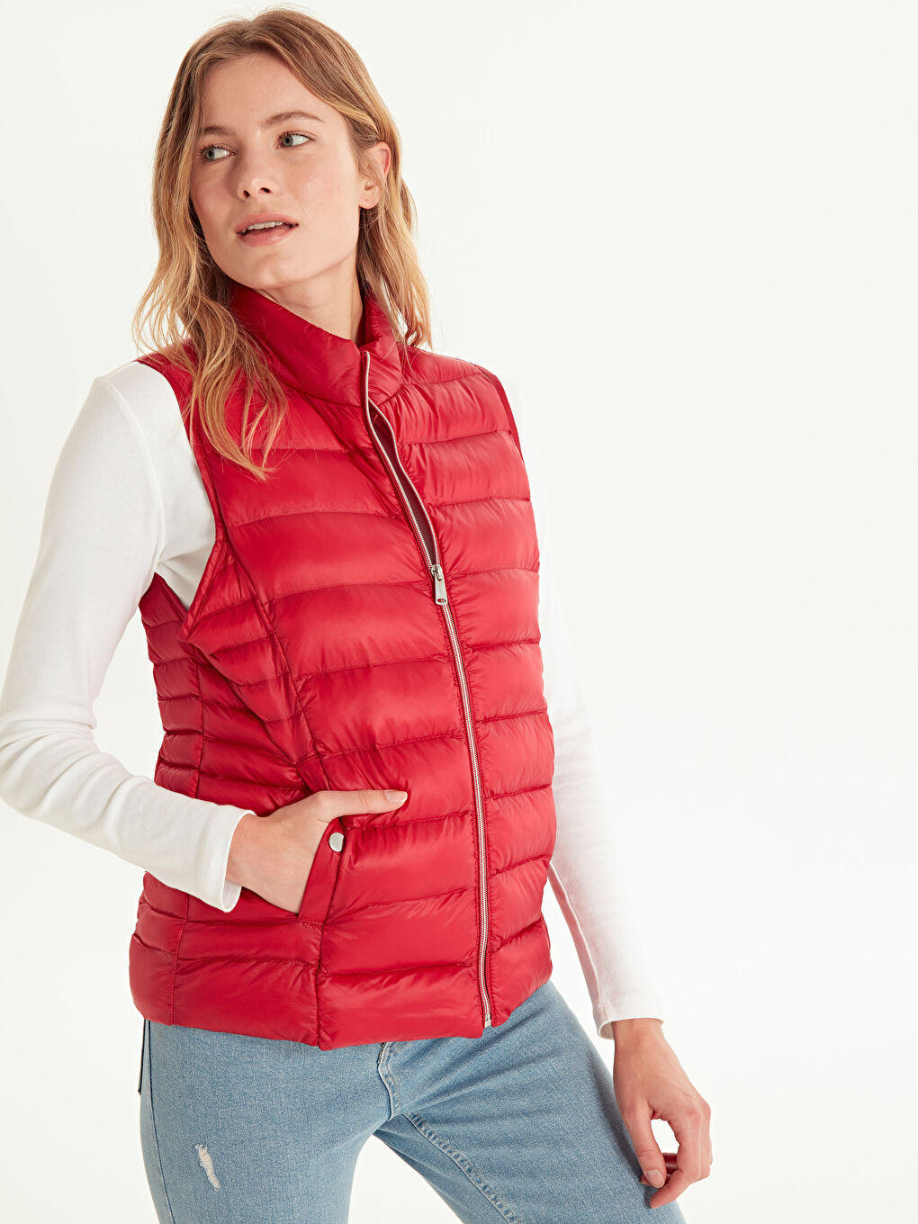 Kırmızı Dik Yaka Şişme Yelek-1