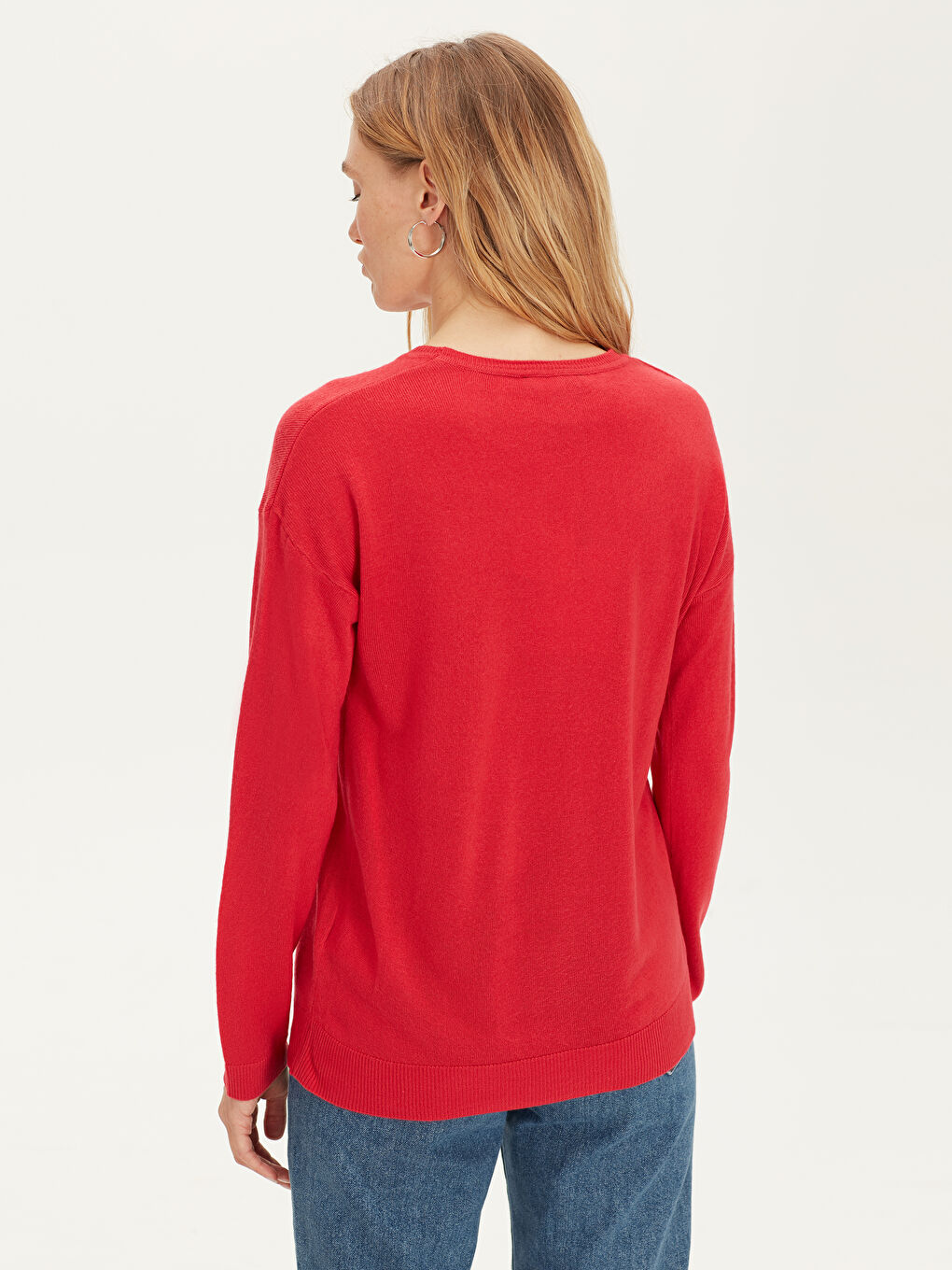Жінка ЧЕРВОНИЙ Светр-2