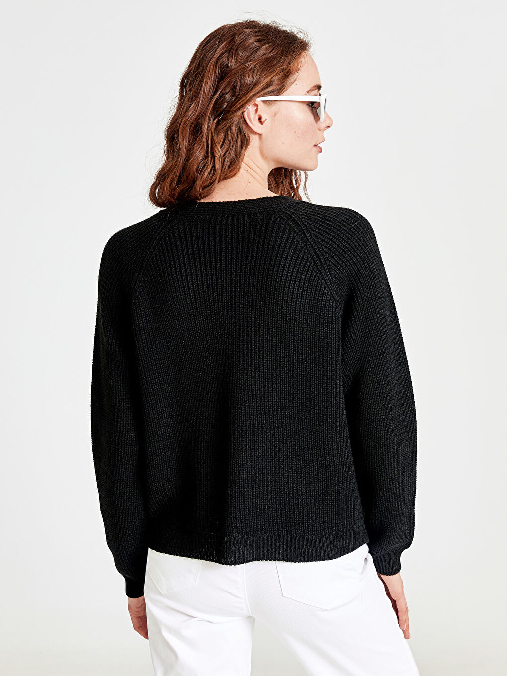 Siyah V Yaka Uzun Kollu Kadın Hırka-2