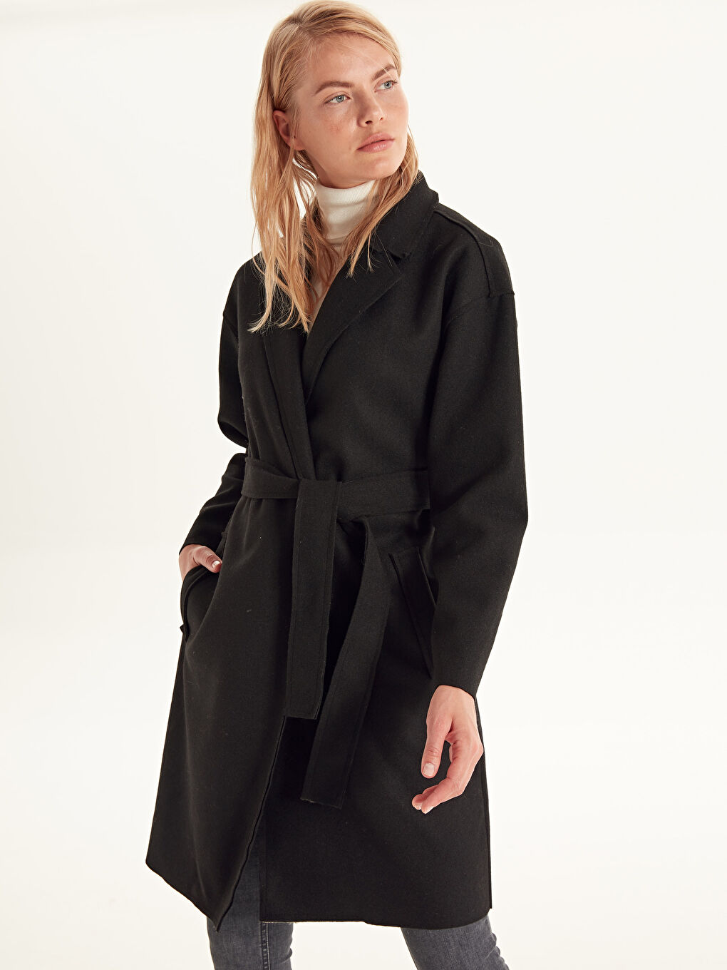 Γυναίκα ΜΑΥΡΟ Παλτό από μαλλί