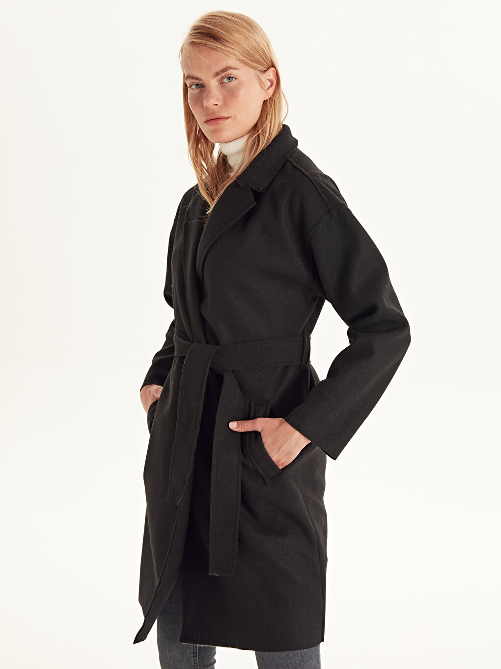 Γυναίκα ΜΑΥΡΟ Παλτό από μαλλί-1