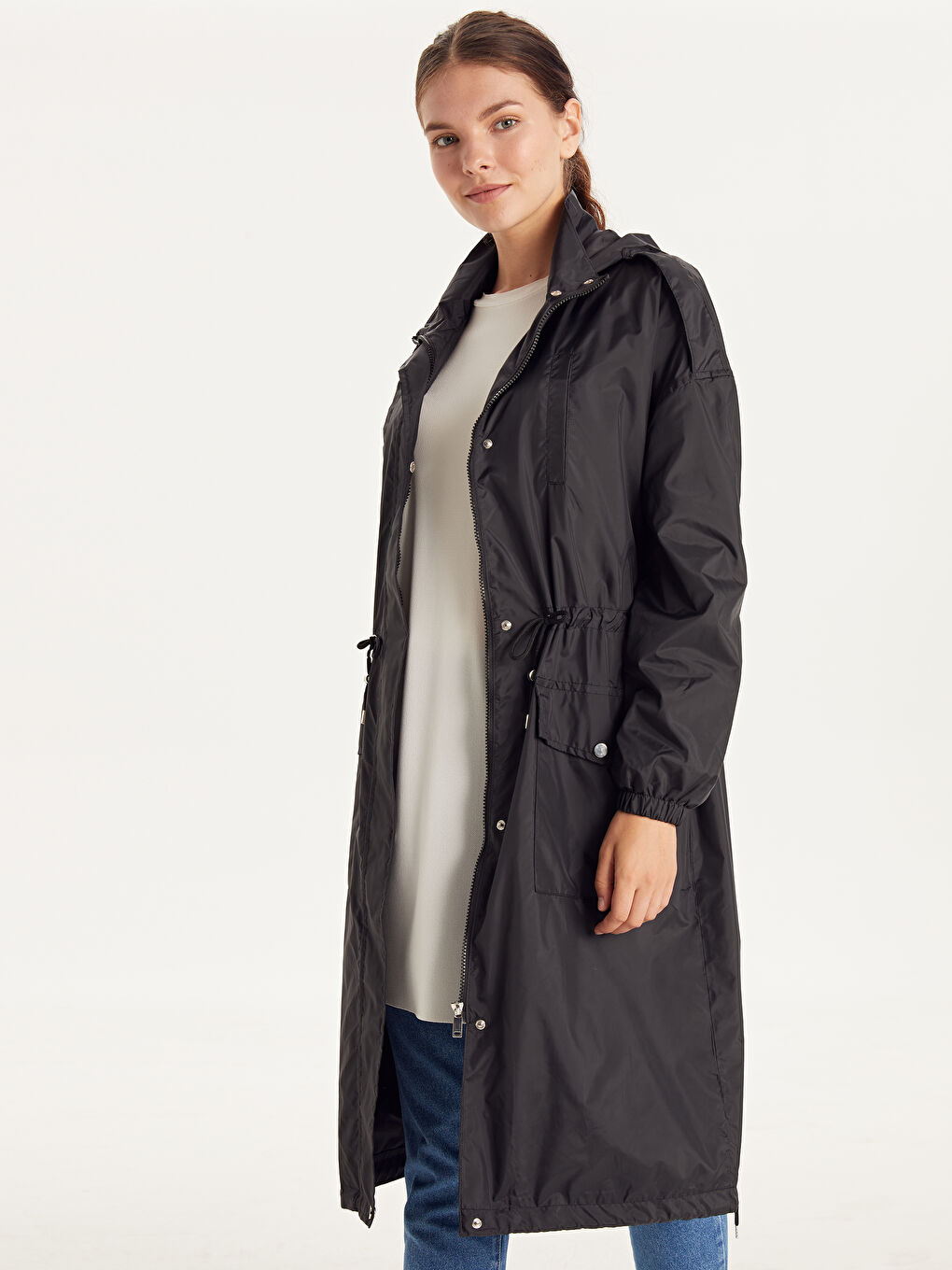 Ženski kišni mantil sa kapuljačom i dugim rukavima-3