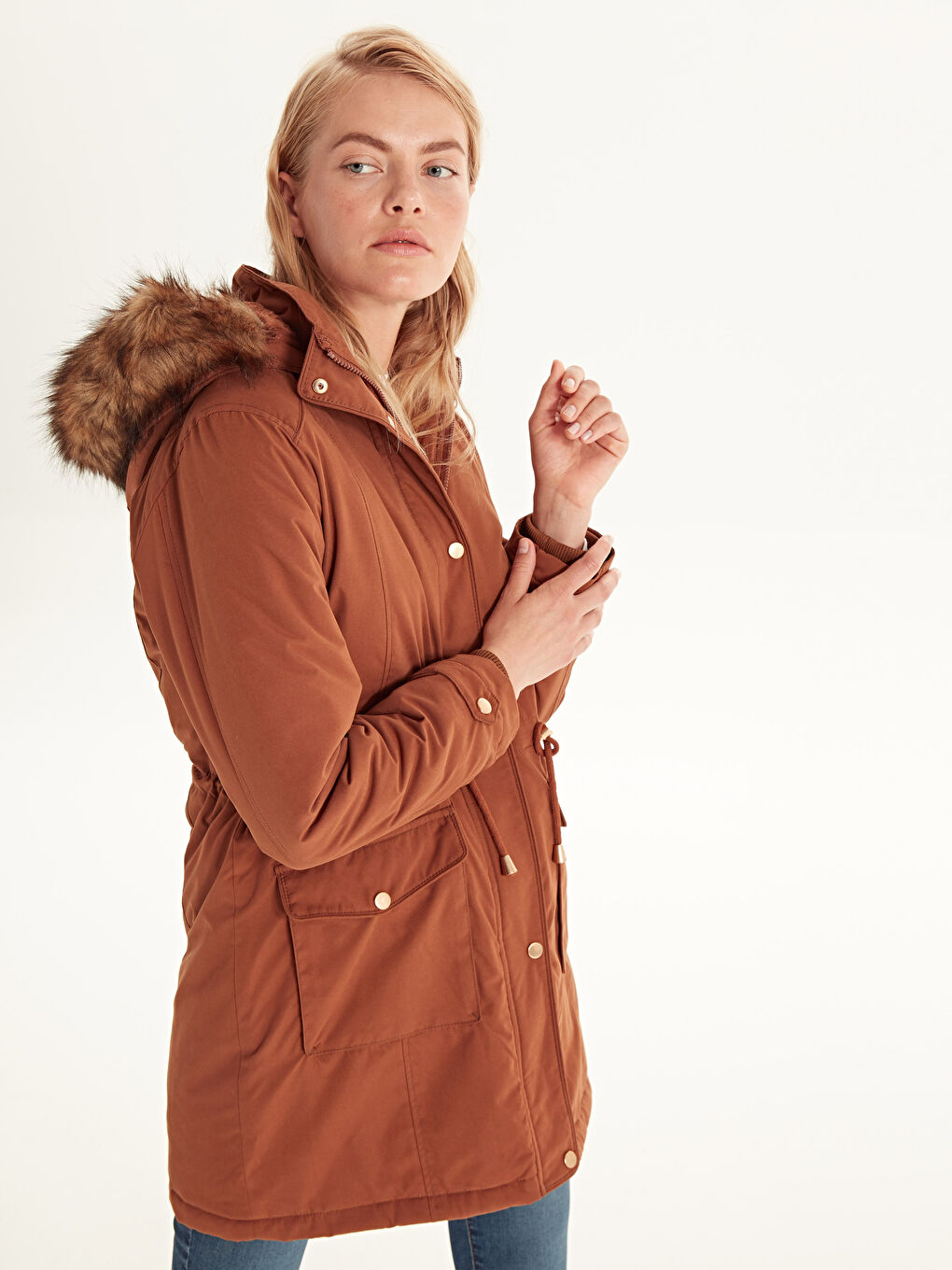 Kahverengi Karamel Kaban