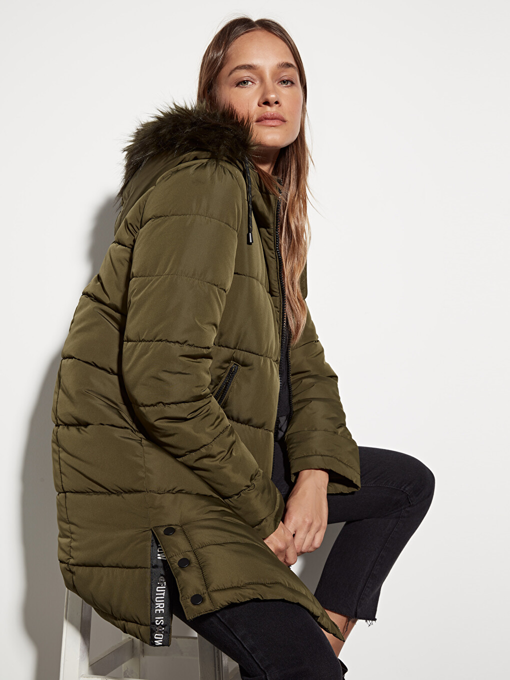 Femër Ngjyre Kaki Pallto Puffer