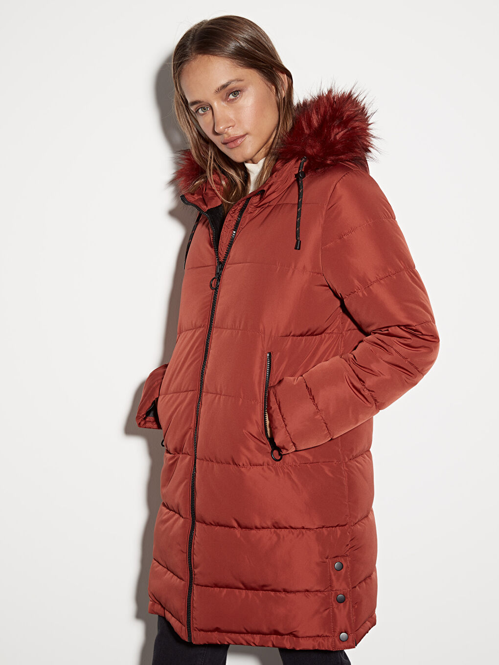 Женщины Коричневый Пуховое пальто-1