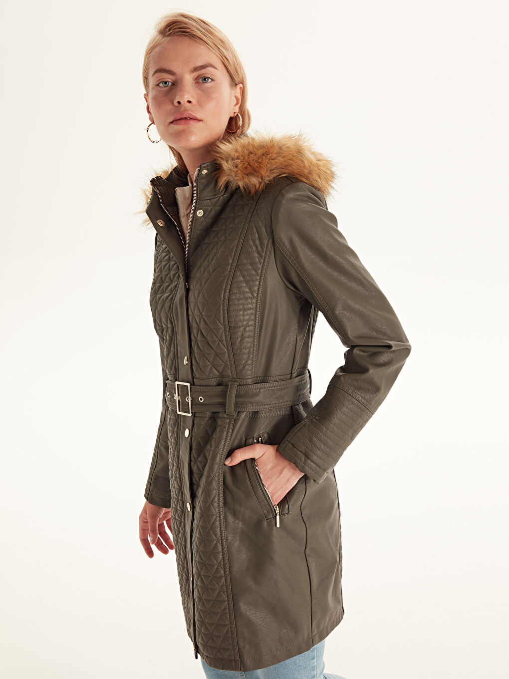 Haki Kapüşonlu Uzun Kollu Kadın Deri Görünümlü Mont-2