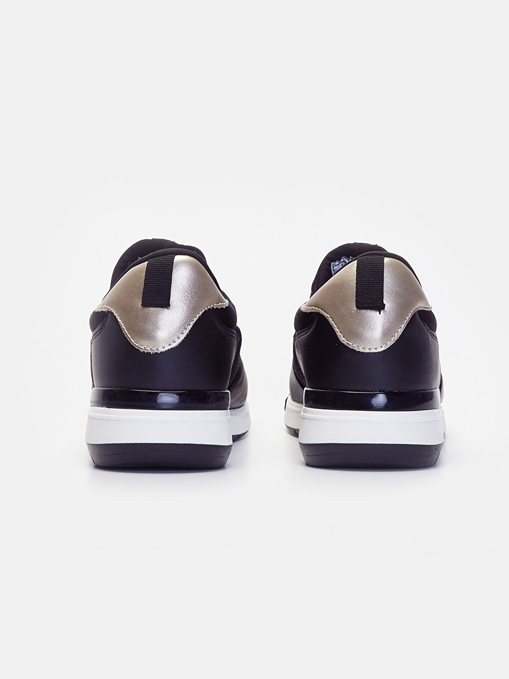 Женщины Черный Кроссовки-3