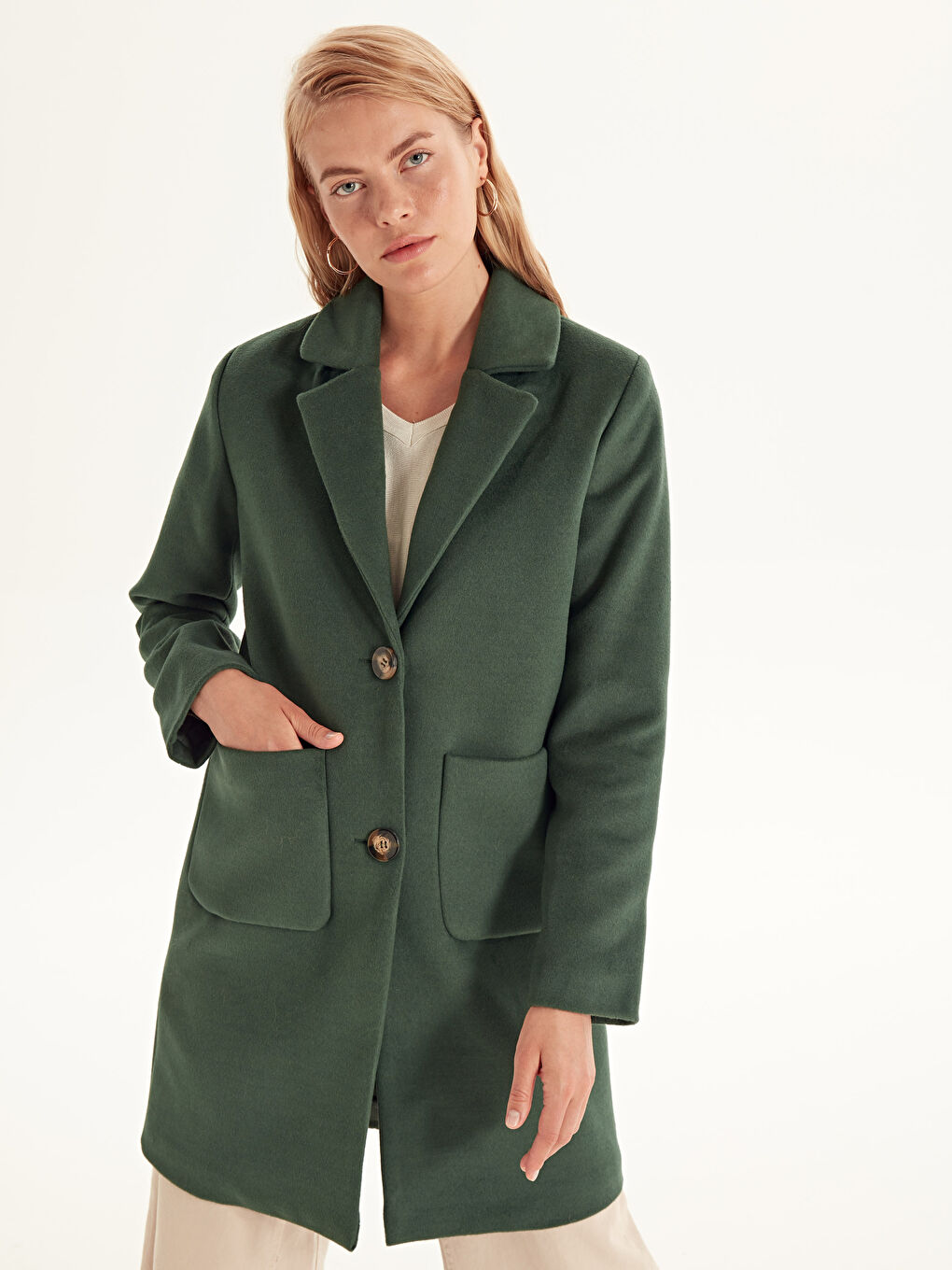 ZELENA Kaput od veštačke kože Žena