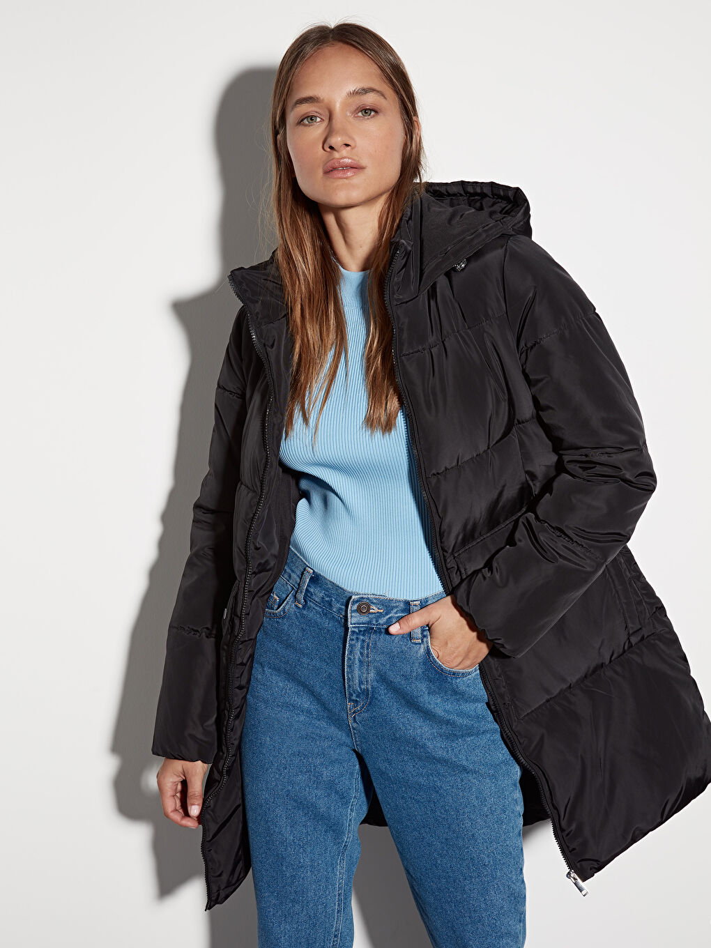 Woman BLACK Puffer Coat