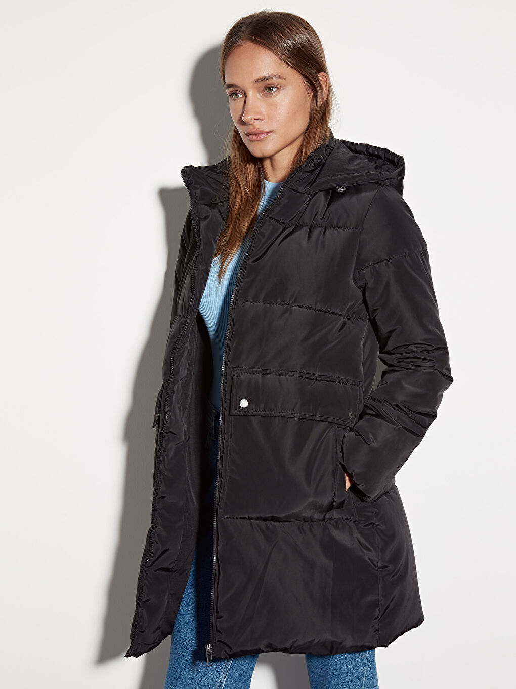 Woman BLACK Puffer Coat-1