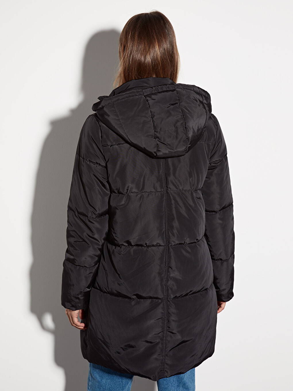 Woman BLACK Puffer Coat-2