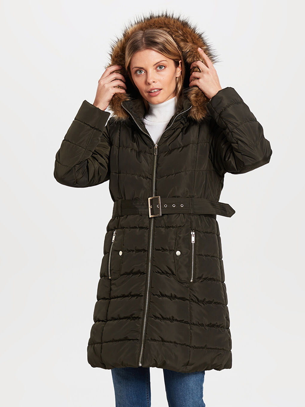 LCWAIKIKI Classic Women's thick hooded arched Monte