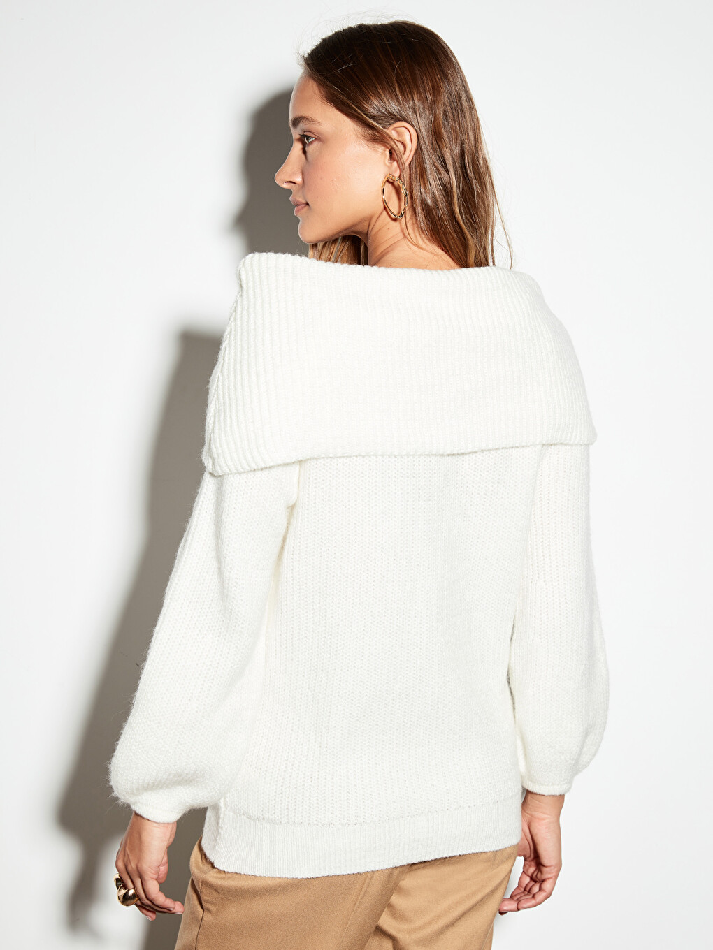 Flowy Collar Long Sleeve Women's Sweater-2