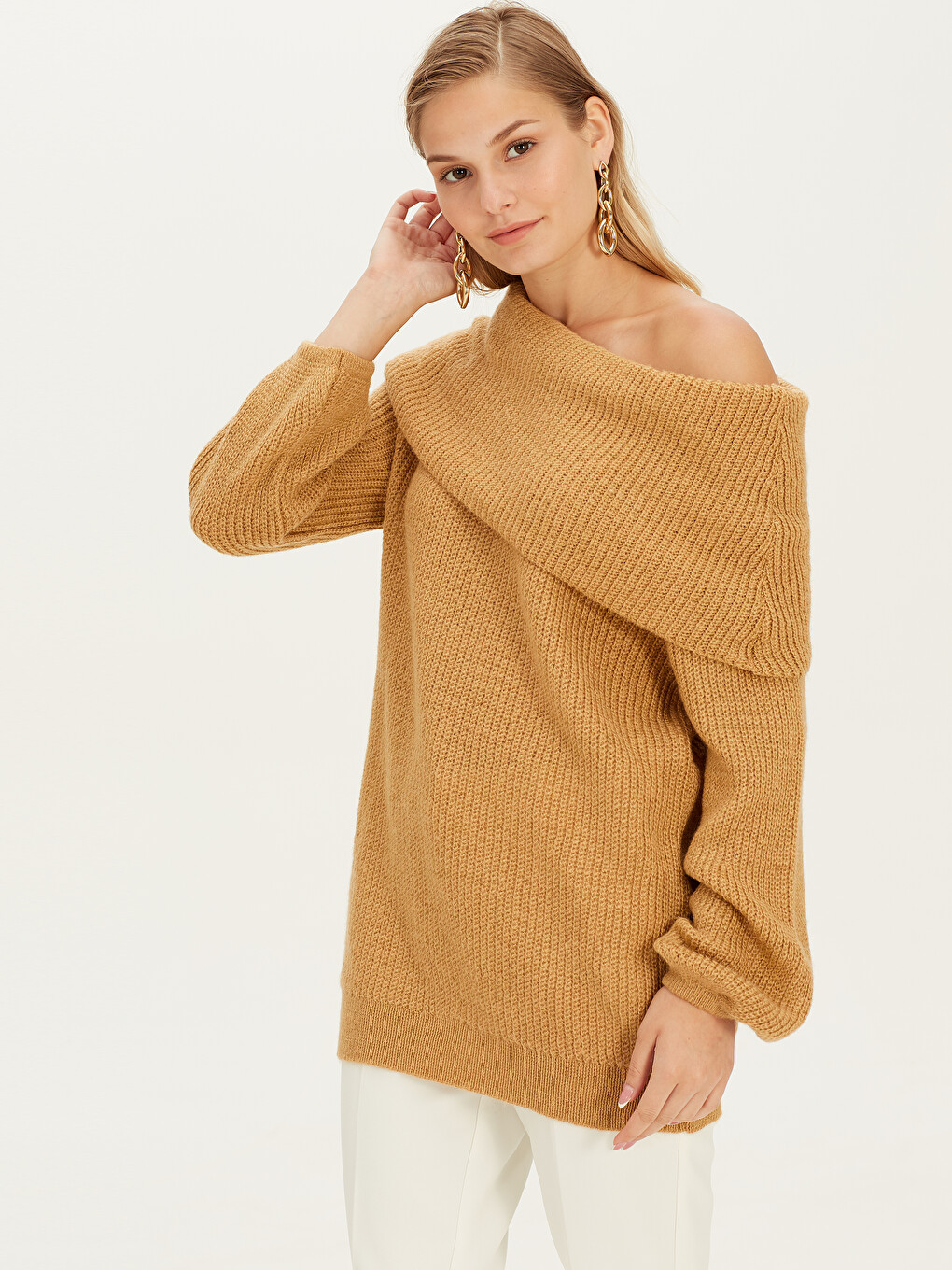 Woman Beige Sweater-1