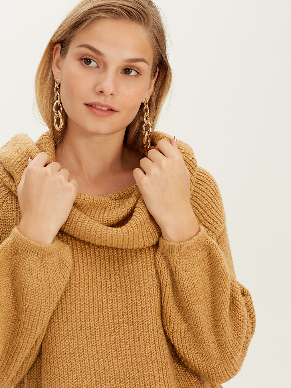 Woman Beige Sweater-5
